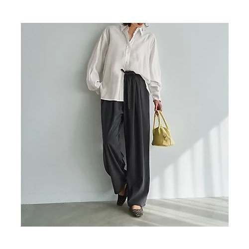 【スタイルデリ/STYLE DELI】の重ねやすいシボ生地しなやかシャツ 人気、トレンドファッション・服の通販 founy(ファニー) 　ファッション　Fashion　レディースファッション　Fashion for Women　トップス・カットソー　Cut & Sew Tops　シャツ・ブラウス・オフィスカジュアル　Elegant Blouses & Button-Ups　イエロー　Yellow　春　Spring　カフス　Cuff Design　シアー　Sheer, See-Through　ストレート　Straight, Straight Cut　スリット　Slit, Slit Detail　長袖　Long Sleeve, Full Sleeve　パール　Pearl, Pearl Accent　フロント　Front, Front Design　ポケット　Pocket, Pocket Detail　other-2|ID: prp329100004844558 ipo3291000000036051895