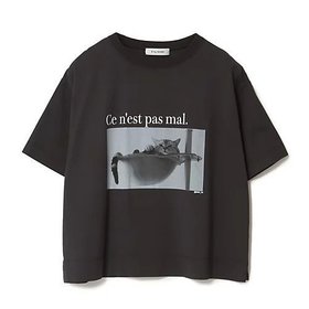 【イーバイエクラ/E by eclat】のAlain CAT Tシャツ 人気、トレンドファッション・服の通販 founy(ファニー) ファッション Fashion レディースファッション Fashion for Women トップス・カットソー Cut & Sew Tops シャツ・ブラウス・オフィスカジュアル Elegant Blouses & Button-Ups ロングTシャツ・Tシャツ Longline T-Shirts & Tees 人気 Popular, Best Seller 洗える Machine Washable 猫 Cat, Kitty |ID:prp329100004848420