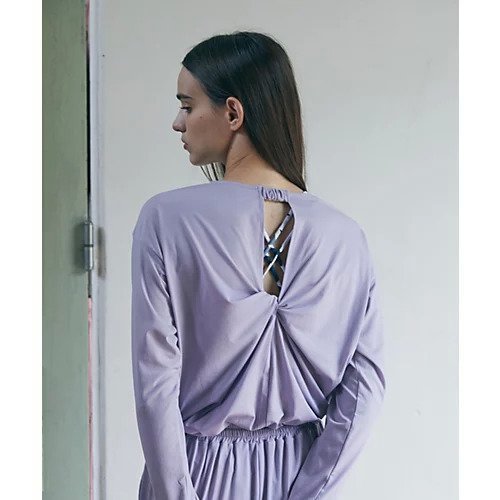 【ジュリエ/Julier】のライトプライム バッククロスプルオーバー/エコ・UVカット・吸汗速乾・ホットヨガ対応・ラッシュガード インテリア・キッズ・メンズ・レディースファッション・服の通販 founy(ファニー) 　ファッション　Fashion　レディースファッション　Fashion for Women　トップス・カットソー　Cut & Sew Tops　カジュアルプルオーバー・ニットトップス　Pullovers & Knit Tops / Casual Pullovers　バッグ　Bags　コレクション　Collection, Seasonal Line　ショルダー　Shoulder, Shoulder Strap　シンプル　Simple, Minimal　ドレープ　Drape, Draping Fabric　ドロップ　Drop Shoulder, Dropped Style　人気　Popular, Best Seller　長袖　Long Sleeve, Full Sleeve　無地　Plain, Solid Color　ヨガ　Yoga, Yoga Wear　ラベンダー　Lavender　ランニング　Running, Running Wear, Activewear, Jogging　リラックス　Relax, Relaxed Fit　ワーク　Workwear, Utility Style　エレガント 上品　Elegant　ラベンダー|ID: prp329100004851823 ipo3291000000036051219