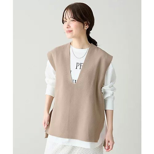 【エニー/ANY】のVネックニットベスト インテリア・キッズ・メンズ・レディースファッション・服の通販 founy(ファニー) https://founy.com/ ファッション Fashion レディースファッション Fashion for Women アウター Coat / Outerwear Collection トップス・カットソー Cut & Sew Tops ニット Knit Tops & Sweaters ベスト&ジレ / 重ね着スタイル Vests & Gilets Vネックトップス V-Neck Tops / V-Cut Neckline Shirts インナー Innerwear スリット Slit, Slit Detail ベスト Vest, Waistcoat |ID: prp329100004852704 ipo3291000000036327836
