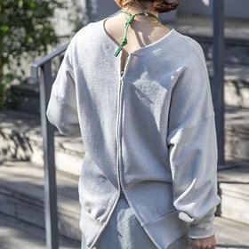 【ノーリーズ/NOLLEY'S】のウォッシャブル2WAYロングジップスウェット 人気、トレンドファッション・服の通販 founy(ファニー) ファッション Fashion レディースファッション Fashion for Women トップス・カットソー Cut & Sew Tops レディースパーカー・カジュアルフーディー Casual Hoodies & Sweatshirts スウェット・クルーネックトップス Sweatshirts & Crewnecks / Relaxed Fit Sweat Tops ウォッシャブル Machine Washable スリーブ Sleeve, Long Sleeve / Short Sleeve バランス Balance, Style Balance マキシ Maxi, Full Length 無地 Plain, Solid Color ロング Long, Long-Length おすすめ Recommended / Our Picks 夏 Summer 2026年 2026 |ID:prp329100004853700