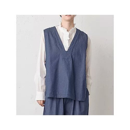 【ミディウミ/MidiUmi】のデニムサイドストラップベスト インテリア・キッズ・メンズ・レディースファッション・服の通販 founy(ファニー) 　ファッション　Fashion　レディースファッション　Fashion for Women　アウター　Coat / Outerwear Collection　トップス・カットソー　Cut & Sew Tops　ベスト&ジレ / 重ね着スタイル　Vests & Gilets　デニム　Denim, Jeans Material　ベスト　Vest, Waistcoat　ブルー|ID: prp329100004861746 ipo3291000000036051583