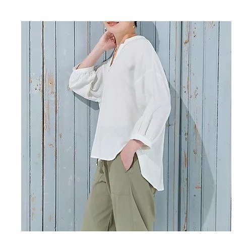 【エニー/ANY】の【手洗い可能】ヨーロピアンリネンスキッパーネックブラウス 人気、トレンドファッション・服の通販 founy(ファニー) 　ファッション　Fashion　レディースファッション　Fashion for Women　トップス・カットソー　Cut & Sew Tops　シャツ・ブラウス・オフィスカジュアル　Elegant Blouses & Button-Ups　おすすめ　Recommended / Our Picks　ギャザー　Gathered, Ruffled　スキッパー　Skipper, Open Collar　スリット　Slit, Slit Detail　バランス　Balance, Style Balance　リネン　Linen, Linen Fabric　夏　Summer　other-2|ID: prp329100004863616 ipo3291000000036168324