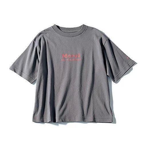 【トゥエルブクローゼット/12closet】の【洗える】USA コットン Merci Tシャツ インテリア・キッズ・メンズ・レディースファッション・服の通販 founy(ファニー) https://founy.com/ ファッション Fashion レディースファッション Fashion for Women トップス・カットソー Cut & Sew Tops シャツ・ブラウス・オフィスカジュアル Elegant Blouses & Button-Ups ロングTシャツ・Tシャツ Longline T-Shirts & Tees バランス Balance, Style Balance フロント Front, Front Design プリント Print, Printed Pattern ベーシック Basic, Essential ワンポイント One Point, Statement Accent 洗える Machine Washable |ID: prp329100004868123 ipo3291000000036325919