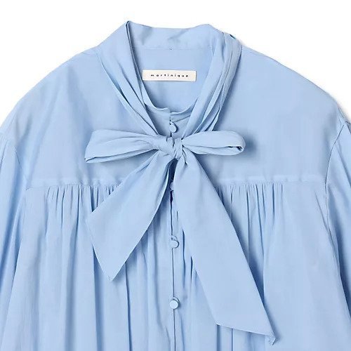 【マルティニーク/martinique】のギャザーボウタイブラウス 人気、トレンドファッション・服の通販 founy(ファニー) 　ファッション　Fashion　レディースファッション　Fashion for Women　トップス・カットソー　Cut & Sew Tops　シャツ・ブラウス・オフィスカジュアル　Elegant Blouses & Button-Ups　おすすめ　Recommended / Our Picks　オーガンジー　Organza Fabric　ギャザー　Gathered, Ruffled　シルク　Silk, 100% Silk　スリーブ　Sleeve, Long Sleeve / Short Sleeve　センター　Center, Center Line　フロント　Front, Front Design　ワイド　Wide, Wide Fit　エレガント 上品　Elegant　洗える　Machine Washable　羽織　Haori, Light Jacket　other-3|ID: prp329100004869079 ipo3291000000036284222