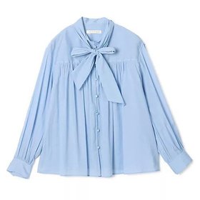 【マルティニーク/martinique】のギャザーボウタイブラウス 人気、トレンドファッション・服の通販 founy(ファニー) ファッション Fashion レディースファッション Fashion for Women トップス・カットソー Cut & Sew Tops シャツ・ブラウス・オフィスカジュアル Elegant Blouses & Button-Ups おすすめ Recommended / Our Picks オーガンジー Organza Fabric ギャザー Gathered, Ruffled シルク Silk, 100% Silk スリーブ Sleeve, Long Sleeve / Short Sleeve センター Center, Center Line フロント Front, Front Design ワイド Wide, Wide Fit エレガント 上品 Elegant 洗える Machine Washable 羽織 Haori, Light Jacket |ID:prp329100004869079