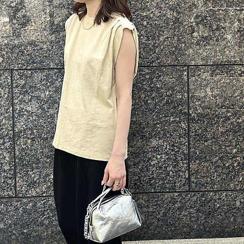 【ラグ & ボーン/rag & bone】の肩プリーツデザインタンクトップ 人気、トレンドファッション・服の通販 founy(ファニー) 　ファッション　Fashion　レディースファッション　Fashion for Women　ノースリーブ　Sleeveless, No-Sleeve　バランス　Balance, Style Balance　プリーツ　Pleats, Pleated　エレガント 上品　Elegant　夏　Summer　洗える　Machine Washable　other-3|ID: prp329100004874526 ipo3291000000036358486