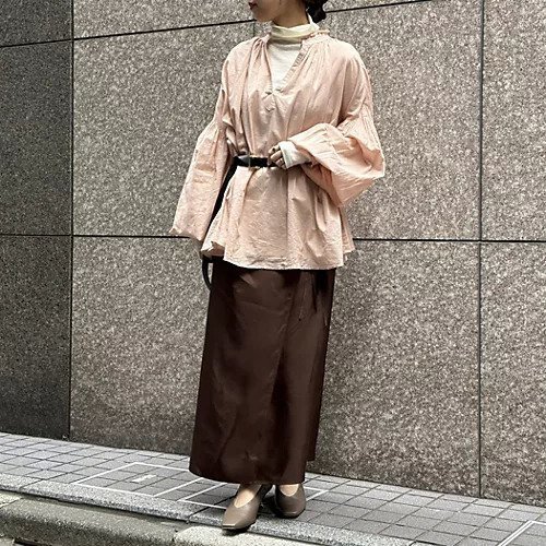 【ウィムガゼット/Whim Gazette】の【Marisol別注】2wayギャザーブラウス 人気、トレンドファッション・服の通販 founy(ファニー) 　ファッション　Fashion　レディースファッション　Fashion for Women　トップス・カットソー　Cut & Sew Tops　シャツ・ブラウス・オフィスカジュアル　Elegant Blouses & Button-Ups　インナー　Innerwear　ギャザー　Gathered, Ruffled　スタンド　Stand Collar, Upright Stand　タンブラー　Tumbler, Travel Mug　フリル　Frill, Ruffle　ヴィンテージ　Vintage Style　別注　Limited Edition, Custom Order　洗える　Machine Washable　other-3|ID: prp329100004877456 ipo3291000000036384020