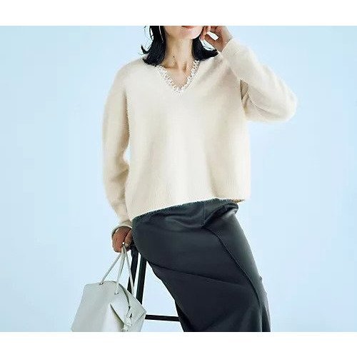 【イーバイエクラ/E by eclat】のRoom no.8 for E by eclat ヘアリーレースVネックニット 人気、トレンドファッション・服の通販 founy(ファニー) 　ファッション　Fashion　レディースファッション　Fashion for Women　トップス・カットソー　Cut & Sew Tops　ニット　Knit Tops & Sweaters　Vネックトップス　V-Neck Tops / V-Cut Neckline Shirts　エレガント 上品　Elegant　ショルダー　Shoulder, Shoulder Strap　ドロップ　Drop Shoulder, Dropped Style　レース　Lace, Lace Fabric　other-2|ID: prp329100004879597 ipo3291000000036410854