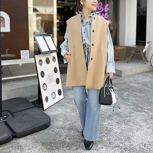 【リエミラー/Rie Miller】の【RM denim】フリルギャザーデニムブラウス 人気、トレンドファッション・服の通販 founy(ファニー) 　ファッション　Fashion　レディースファッション　Fashion for Women　トップス・カットソー　Cut & Sew Tops　シャツ・ブラウス・オフィスカジュアル　Elegant Blouses & Button-Ups　2026年　2026　おすすめ　Recommended / Our Picks　キャミソール　Camisole, Spaghetti Strap Top　ギャザー　Gathered, Ruffled　スウェット / スエット　Sweatshirt, Sweatwear　タンク　Tank Top, Sleeveless Top　デニム　Denim, Jeans Material　フリル　Frill, Ruffle　夏　Summer　春　Spring　A/W・秋冬　Autumn/Winter　羽織　Haori, Light Jacket　other-3|ID: prp329100004879758 ipo3291000000036412419