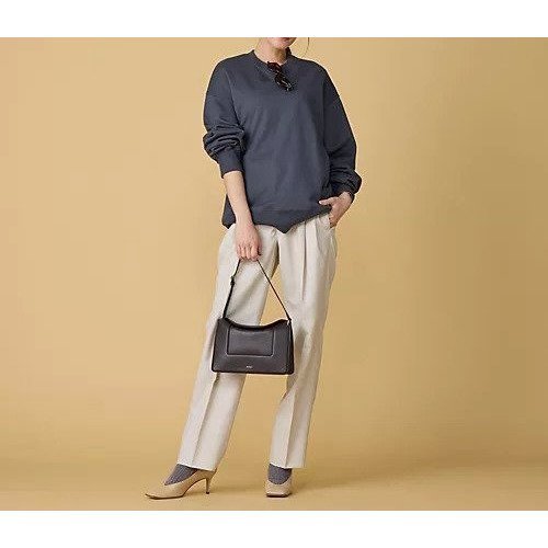 【チノ/CINOH】のHELENE SWEAT ELBOW PATCH DETAIL PULLOVER 大人の最旬トレンドファッション＆コーディネート founy(ファウニー) 　ファッション　Fashion　レディースファッション　Fashion for Women　トップス・カットソー　Cut & Sew Tops　レディースパーカー・カジュアルフーディー　Casual Hoodies & Sweatshirts　カジュアルプルオーバー・ニットトップス　Pullovers & Knit Tops / Casual Pullovers　スウェット・クルーネックトップス　Sweatshirts & Crewnecks / Relaxed Fit Sweat Tops　洗える　Machine Washable　秋　Autumn　今季　This Season, Current Season　スウェット / スエット　Sweatshirt, Sweatwear　ストライプ　Stripe, Striped Pattern　スラックス　Slacks, Dress Pants　チェック　Check, Plaid, Tartan　トレンド　Trend, Trending Now　定番　Standard, Basic Item　フリル　Frill, Ruffle　プリーツ　Pleats, Pleated　別注　Limited Edition, Custom Order　メガネ　Glasses, Eyewear　メンズ　Men's, Menswear　A/W・秋冬　Autumn/Winter　エレガント 上品　Elegant　ビジネス 仕事 通勤　Business / Work / Commuting　other-2|ID: prp329100004885050 ipo3291000000037221141