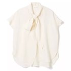 【エムセブンデイズ/M7days】の【洗える】さらふわボウタイブラウス 大人の最旬トレンドファッション＆コーディネート founy(ファウニー) ファッション Fashion レディースファッション Fashion for Women トップス・カットソー Cut & Sew Tops シャツ・ブラウス・オフィスカジュアル Elegant Blouses & Button-Ups エレガント 上品 Elegant ヴィンテージ Vintage Style 洗える Machine Washable シアー Sheer, See-Through スリーブ Sleeve, Long Sleeve / Short Sleeve ドレープ Drape, Draping Fabric 人気 Popular, Best Seller ハイネック High Neck, Mock Neck バランス Balance, Style Balance フリル Frill, Ruffle フレンチ French, French Style フロント Front, Front Design ラウンド Round, Round Neck リボン Ribbon, Bow 夏 Summer thumbnail アイボリー|ID: prp329100004885073 ipo3291000000037247951
