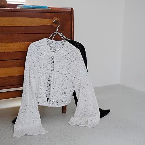 【トゥエルブクローゼット/12closet】の【浅見れいなさんコラボ】【洗える】ワイドスリーブレースカーディガン 人気、トレンドファッション・服の通販 founy(ファニー) 　ファッション　Fashion　レディースファッション　Fashion for Women　トップス・カットソー　Cut & Sew Tops　カーディガン・羽織り　Layered Style Cardigans　カーディガン　Cardigan, Knitwear　コラボ　Collaboration, Collab　ノースリーブ　Sleeveless, No-Sleeve　フロント　Front, Front Design　ベーシック　Basic, Essential　レース　Lace, Lace Fabric　夏　Summer　洗える　Machine Washable　other-3|ID: prp329100004887503 ipo3291000000036493684