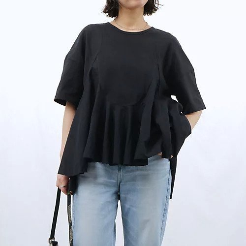 【アユーシ/AAYUSHI】のペプラムラッフルTシャツ 人気、トレンドファッション・服の通販 founy(ファニー) 　ファッション　Fashion　レディースファッション　Fashion for Women　トップス・カットソー　Cut & Sew Tops　シャツ・ブラウス・オフィスカジュアル　Elegant Blouses & Button-Ups　ロングTシャツ・Tシャツ　Longline T-Shirts & Tees　エレガント 上品　Elegant　春　Spring　洗える　Machine Washable　カットソー　Cut and Sewn Top　シンプル　Simple, Minimal　スラックス　Slacks, Dress Pants　スリム　Slim, Slim Fit　デニム　Denim, Jeans Material　定番　Standard, Basic Item　バランス　Balance, Style Balance　フォルム　Silhouette, Form　フリル　Frill, Ruffle　フレア　Flare, Flared　ペプラム　Peplum, Flared Hem　リラックス　Relax, Relaxed Fit　ロマンティック　Romantic, Feminine Style　other-2|ID: prp329100004888777 ipo3291000000036510674