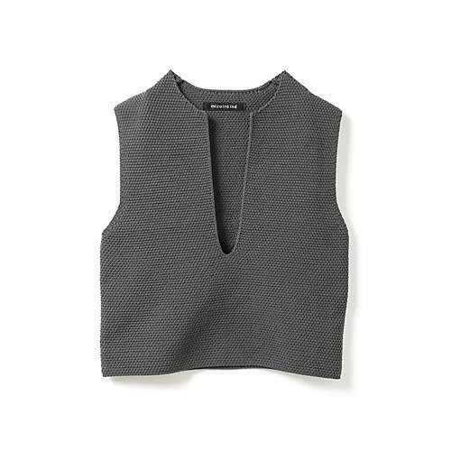 【ミズイロ インド/mizuiro ind】のディープVネックベスト 人気、トレンドファッション・服の通販 founy(ファニー) 　ファッション　Fashion　レディースファッション　Fashion for Women　アウター　Coat / Outerwear Collection　トップス・カットソー　Cut & Sew Tops　ベスト&ジレ / 重ね着スタイル　Vests & Gilets　Vネックトップス　V-Neck Tops / V-Cut Neckline Shirts　コンパクト　Compact, Small Size　シアー　Sheer, See-Through　ストレッチ　Stretch, Stretchy Fabric　ノースリーブ　Sleeveless, No-Sleeve　ベスト　Vest, Waistcoat　 other-1|ID: prp329100004888935 ipo3291000000036516683