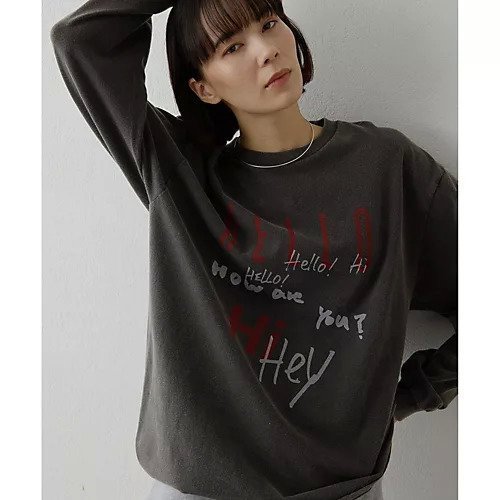 【ウィムガゼット/Whim Gazette】のロゴロングスリーブTシャツ インテリア・キッズ・メンズ・レディースファッション・服の通販 founy(ファニー) 　ファッション　Fashion　レディースファッション　Fashion for Women　トップス・カットソー　Cut & Sew Tops　シャツ・ブラウス・オフィスカジュアル　Elegant Blouses & Button-Ups　ロングTシャツ・Tシャツ　Longline T-Shirts & Tees　2026年　2026　カットソー　Cut and Sewn Top　スリーブ　Sleeve, Long Sleeve / Short Sleeve　プリント　Print, Printed Pattern　ベーシック　Basic, Essential　ロング　Long, Long-Length　チャコールグレー|ID: prp329100004898828 ipo3291000000036649994