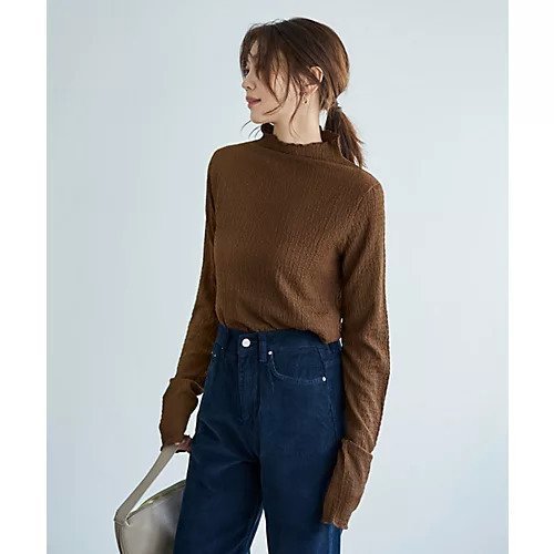 【スタイルデリ/STYLE DELI】のバブルシャーリングボトルネックトップス 人気、トレンドファッション・服の通販 founy(ファニー) 　ファッション　Fashion　レディースファッション　Fashion for Women　トップス・カットソー　Cut & Sew Tops　イエロー　Yellow　インナー　Innerwear　オレンジ　Orange　シアー　Sheer, See-Through　ジャケット　Jacket, Outerwear　ストレート　Straight, Straight Cut　スリット　Slit, Slit Detail　長袖　Long Sleeve, Full Sleeve　ハイネック　High Neck, Mock Neck　パイピング　Piping, Trim Design　ビスチェ　Bustier, Corset Top　フィット　Fit, Slim Fit　フォルム　Silhouette, Form　フリル　Frill, Ruffle　ベスト　Vest, Waistcoat　ペチコート　Petticoat, Underskirt　ボトルネック　Bottle Neck, Mock Neck　防寒　Cold Protection, Winter-Ready　冬　Winter / This Winter　 other-1|ID: prp329100004907304 ipo3291000000036750341