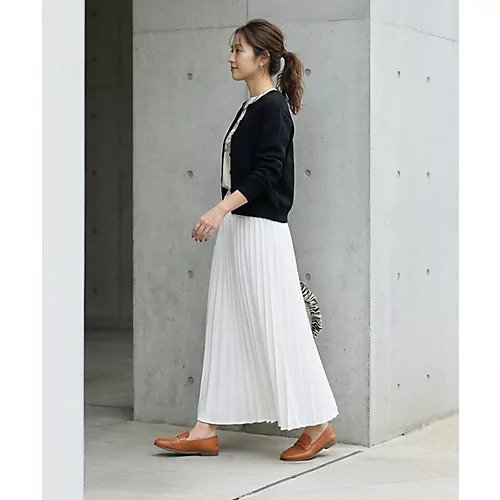 【スタイルデリ/STYLE DELI】のBASICクルーネックカーディガン 人気、トレンドファッション・服の通販 founy(ファニー) ファッション Fashion レディースファッション Fashion for Women トップス・カットソー Cut & Sew Tops カーディガン・羽織り Layered Style Cardigans イエロー Yellow スニーカー Sneakers, Trainers スリット Slit, Slit Detail 定番 Standard, Basic Item 長袖 Long Sleeve, Full Sleeve バランス Balance, Style Balance フォルム Silhouette, Form フレア Flare, Flared フロント Front, Front Design ポケット Pocket, Pocket Detail リラックス Relax, Relaxed Fit ループ Loop, Loop Knit 夏 Summer other-3|ID: prp329100004918547 ipo3291000000036892013