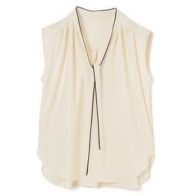 【エムセブンデイズ/M7days】 さらふわパイピングボウタイブラウス人気、トレンドファッション・服の通販 founy(ファニー) ファッション Fashion レディースファッション Fashion for Women トップス・カットソー Cut & Sew Tops シャツ・ブラウス・オフィスカジュアル Elegant Blouses & Button-Ups インナー Innerwear エレガント 上品 Elegant カーディガン Cardigan, Knitwear クール Cool, Chic ジャケット Jacket, Outerwear ノースリーブ Sleeveless, No-Sleeve パイピング Piping, Trim Design マニッシュ Mannish, Boyish モダン Modern, Contemporary モノトーン Monotone, Black and White リボン Ribbon, Bow 洗える Machine Washable |ID:prp329100004918605