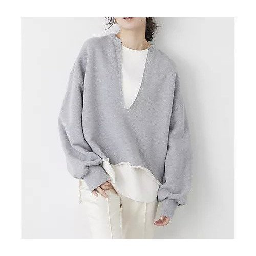 【ウィムガゼット/Whim Gazette】のスウェットVネックプルオーバー2 インテリア・キッズ・メンズ・レディースファッション・服の通販 founy(ファニー) 　ファッション　Fashion　レディースファッション　Fashion for Women　トップス・カットソー　Cut & Sew Tops　レディースパーカー・カジュアルフーディー　Casual Hoodies & Sweatshirts　カジュアルプルオーバー・ニットトップス　Pullovers & Knit Tops / Casual Pullovers　スウェット・クルーネックトップス　Sweatshirts & Crewnecks / Relaxed Fit Sweat Tops　Vネックトップス　V-Neck Tops / V-Cut Neckline Shirts　おすすめ　Recommended / Our Picks　キャミソール　Camisole, Spaghetti Strap Top　クロップド　Cropped, Short Length　スウェット / スエット　Sweatshirt, Sweatwear　定番　Standard, Basic Item　グレー|ID: prp329100004918728 ipo3291000000036894915