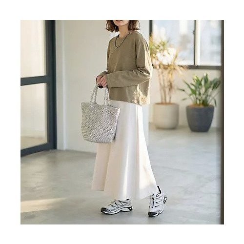 【スタイルデリ/STYLE DELI】のこなれたスラブ生地の下腹丈長袖Tシャツ 人気、トレンドファッション・服の通販 founy(ファニー) 　ファッション　Fashion　レディースファッション　Fashion for Women　トップス・カットソー　Cut & Sew Tops　シャツ・ブラウス・オフィスカジュアル　Elegant Blouses & Button-Ups　ロングTシャツ・Tシャツ　Longline T-Shirts & Tees　イエロー　Yellow　シンプル　Simple, Minimal　定番　Standard, Basic Item　長袖　Long Sleeve, Full Sleeve　フォルム　Silhouette, Form　マキシ　Maxi, Full Length　レース　Lace, Lace Fabric　ロング　Long, Long-Length　ワイド　Wide, Wide Fit　夏　Summer　other-2|ID: prp329100004919706 ipo3291000000036910198