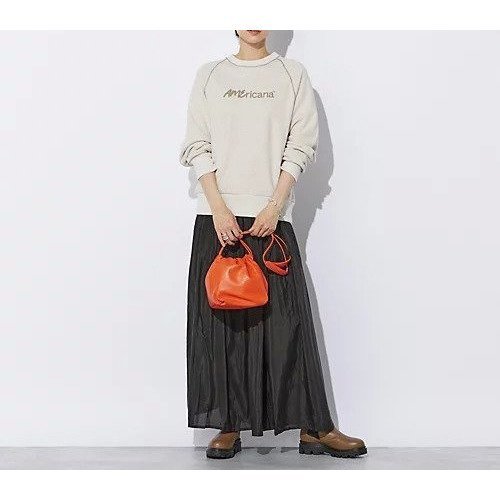 【アメリカーナ/Americana】の【HPS別注】ロゴスウェット 人気、トレンドファッション・服の通販 founy(ファニー) 　ファッション　Fashion　レディースファッション　Fashion for Women　トップス・カットソー　Cut & Sew Tops　レディースパーカー・カジュアルフーディー　Casual Hoodies & Sweatshirts　スウェット・クルーネックトップス　Sweatshirts & Crewnecks / Relaxed Fit Sweat Tops　クラシック　Classic, Timeless Style　ショート　Short, Short Length　スウェット / スエット　Sweatshirt, Sweatwear　トレンド　Trend, Trending Now　バランス　Balance, Style Balance　ベーシック　Basic, Essential　別注　Limited Edition, Custom Order　other-2|ID: prp329100004935948 ipo3291000000037040480