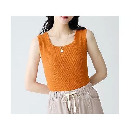 【エニー/ANY】のニットタンク インテリア・キッズ・メンズ・レディースファッション・服の通販 founy(ファニー) 　ファッション　Fashion　レディースファッション　Fashion for Women　トップス・カットソー　Cut & Sew Tops　ニット　Knit Tops & Sweaters　おすすめ　Recommended / Our Picks　インナー　Innerwear　カーディガン　Cardigan, Knitwear　シンプル　Simple, Minimal　スクエア　Square, Square Shape　タンク　Tank Top, Sleeveless Top　デコルテ　Décolleté, Neckline　オレンジ|ID: prp329100004941688 ipo3291000000037088690