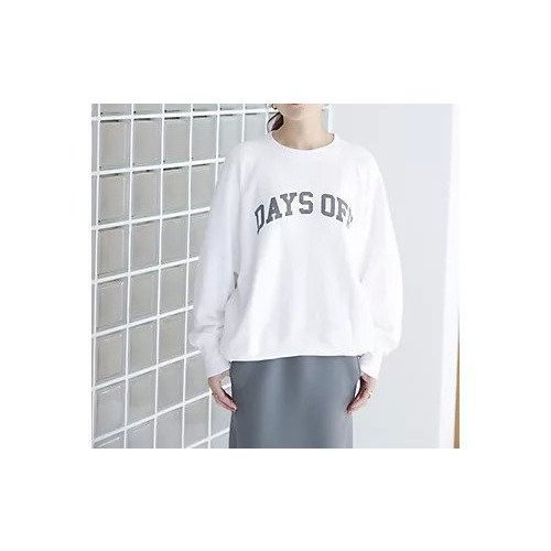 【アメリカーナ/Americana】の【LEE DAYS別注】【五明祐子さんコラボ】【洗える】DAYS OFFスウェット 人気、トレンドファッション・服の通販 founy(ファニー) 　ファッション　Fashion　レディースファッション　Fashion for Women　トップス・カットソー　Cut & Sew Tops　レディースパーカー・カジュアルフーディー　Casual Hoodies & Sweatshirts　スウェット・クルーネックトップス　Sweatshirts & Crewnecks / Relaxed Fit Sweat Tops　コラボ　Collaboration, Collab　スウェット / スエット　Sweatshirt, Sweatwear　ワイド　Wide, Wide Fit　別注　Limited Edition, Custom Order　春　Spring　洗える　Machine Washable　other-3|ID: prp329100004942734 ipo3291000000037097457