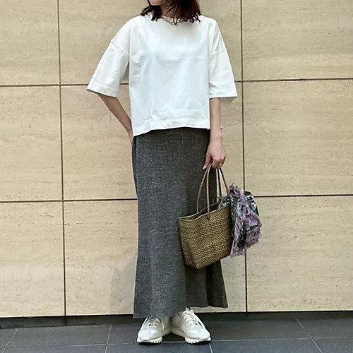 【エクラ/eclat】の【村山佳世子さん別注】ショート丈Tシャツ 人気、トレンドファッション・服の通販 founy(ファニー) 　ファッション　Fashion　レディースファッション　Fashion for Women　トップス・カットソー　Cut & Sew Tops　シャツ・ブラウス・オフィスカジュアル　Elegant Blouses & Button-Ups　ロングTシャツ・Tシャツ　Longline T-Shirts & Tees　ショート　Short, Short Length　ドロップ　Drop Shoulder, Dropped Style　別注　Limited Edition, Custom Order　洗える　Machine Washable　other-3|ID: prp329100004949137 ipo3291000000037138308