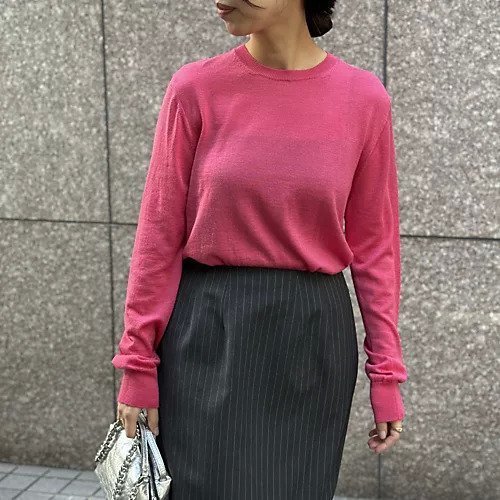 【スローン/SLOANE】の【Marisol別注】ウールシルククルーネックニット 人気、トレンドファッション・服の通販 founy(ファニー) 　ファッション　Fashion　レディースファッション　Fashion for Women　トップス・カットソー　Cut & Sew Tops　ニット　Knit Tops & Sweaters　インナー　Innerwear　コンパクト　Compact, Small Size　シルク　Silk, 100% Silk　シンプル　Simple, Minimal　エレガント 上品　Elegant　人気　Popular, Best Seller　別注　Limited Edition, Custom Order　other-2|ID: prp329100004960205 ipo3291000000037215581
