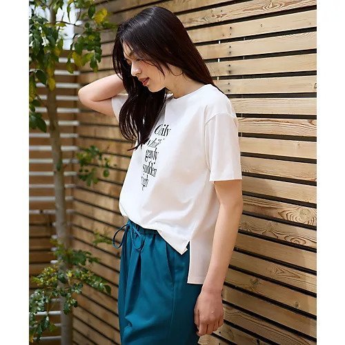 【エニー/ANY】の半袖ロゴTシャツ 人気、トレンドファッション・服の通販 founy(ファニー) 　ファッション　Fashion　レディースファッション　Fashion for Women　トップス・カットソー　Cut & Sew Tops　シャツ・ブラウス・オフィスカジュアル　Elegant Blouses & Button-Ups　ロングTシャツ・Tシャツ　Longline T-Shirts & Tees　インナー　Innerwear　ジャケット　Jacket, Outerwear　フレア　Flare, Flared　プリント　Print, Printed Pattern　プリーツ　Pleats, Pleated　ベーシック　Basic, Essential　半袖　Short Sleeve, Half Sleeve　ロング　Long, Long-Length　夏　Summer　other-3|ID: prp329100004960207 ipo3291000000037215598