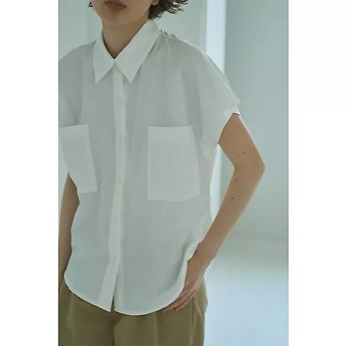 【マージュール/marjour】のNUANCE NYLON SHIRTS インテリア・キッズ・メンズ・レディースファッション・服の通販 founy(ファニー) 　ファッション　Fashion　レディースファッション　Fashion for Women　トップス・カットソー　Cut & Sew Tops　シャツ・ブラウス・オフィスカジュアル　Elegant Blouses & Button-Ups　インナー　Innerwear　シンプル　Simple, Minimal　ストレッチ　Stretch, Stretchy Fabric　ダブル　Double, Double-Breasted　フロント　Front, Front Design　ポケット　Pocket, Pocket Detail　リラックス　Relax, Relaxed Fit　エレガント 上品　Elegant　OFFWHITE|ID: prp329100004960267 ipo3291000000037217203