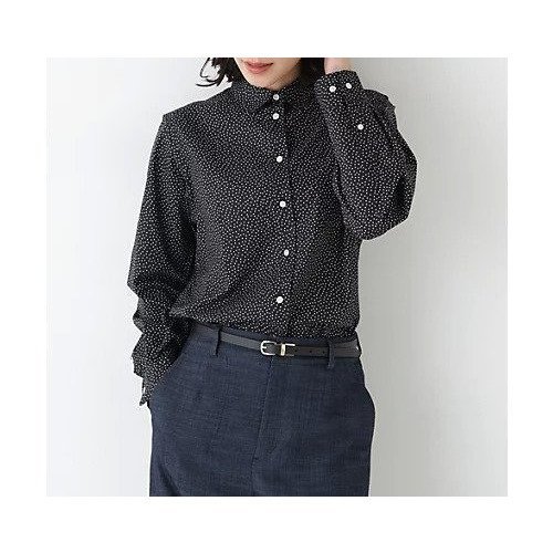 【ヒューマンウーマン/HUMAN WOMAN】の《ウォッシャブル》ドット柄ベーシックシャツ 人気、トレンドファッション・服の通販 founy(ファニー) 　ファッション　Fashion　レディースファッション　Fashion for Women　トップス・カットソー　Cut & Sew Tops　シャツ・ブラウス・オフィスカジュアル　Elegant Blouses & Button-Ups　おすすめ　Recommended / Our Picks　インナー　Innerwear　ウォッシャブル　Machine Washable　スタンダード　Standard, Basic　ドット　Polka Dot, Dot Pattern　プリント　Print, Printed Pattern　ベーシック　Basic, Essential　ランダム　Random, Irregular　定番　Standard, Basic Item　春　Spring　 other-1|ID: prp329100004960386 ipo3291000000037218024