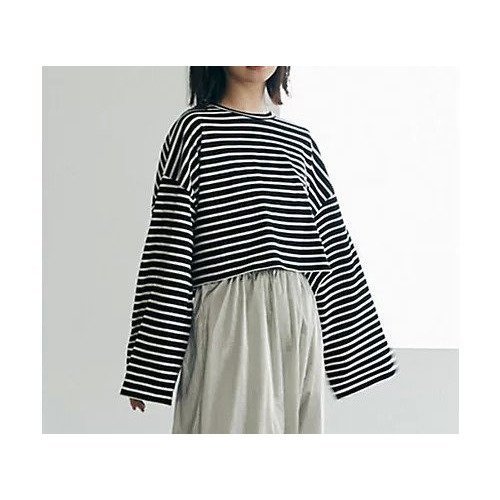 【マージュール/marjour】のBORDER SHORT OVER TEE インテリア・キッズ・メンズ・レディースファッション・服の通販 founy(ファニー) 　ファッション　Fashion　レディースファッション　Fashion for Women　インナー　Innerwear　春　Spring　秋　Autumn　カットソー　Cut and Sewn Top　カーディガン　Cardigan, Knitwear　キャミ　Camisole, Cami Top　ショート　Short, Short Length　シンプル　Simple, Minimal　ジャケット　Jacket, Outerwear　ストレッチ　Stretch, Stretchy Fabric　デニム　Denim, Jeans Material　トレンド　Trend, Trending Now　定番　Standard, Basic Item　ノースリーブ　Sleeveless, No-Sleeve　ベーシック　Basic, Essential　ボーダー　Border, Stripe　無地　Plain, Solid Color　ワイド　Wide, Wide Fit　冬　Winter / This Winter　夏　Summer　BLACK×IVORY|ID: prp329100004960413 ipo3291000000037218206