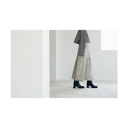 【マージュール/marjour】のBORDER SHORT OVER TEE 人気、トレンドファッション・服の通販 founy(ファニー) 　ファッション　Fashion　レディースファッション　Fashion for Women　インナー　Innerwear　春　Spring　秋　Autumn　カットソー　Cut and Sewn Top　カーディガン　Cardigan, Knitwear　キャミ　Camisole, Cami Top　ショート　Short, Short Length　シンプル　Simple, Minimal　ジャケット　Jacket, Outerwear　ストレッチ　Stretch, Stretchy Fabric　デニム　Denim, Jeans Material　トレンド　Trend, Trending Now　定番　Standard, Basic Item　ノースリーブ　Sleeveless, No-Sleeve　ベーシック　Basic, Essential　ボーダー　Border, Stripe　無地　Plain, Solid Color　ワイド　Wide, Wide Fit　冬　Winter / This Winter　夏　Summer　other-3|ID: prp329100004960413 ipo3291000000037218208