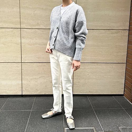 【デパリエ/DEPAREILLE】のラメニットカーディガン 人気、トレンドファッション・服の通販 founy(ファニー) 　ファッション　Fashion　レディースファッション　Fashion for Women　トップス・カットソー　Cut & Sew Tops　ニット　Knit Tops & Sweaters　カーディガン・羽織り　Layered Style Cardigans　イタリア　Italy　シルバー　Silver, Metallic Silver　ボトム　Bottoms, Lower Wear　エレガント 上品　Elegant　other-3|ID: prp329100004960417 ipo3291000000037218225