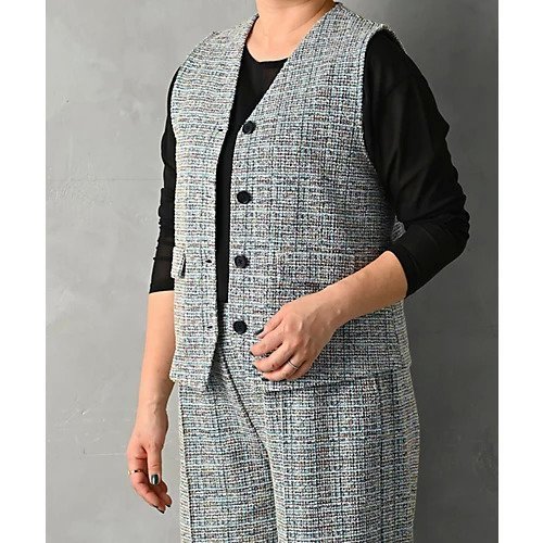 【スタイルデリ/STYLE DELI】の【BLK001】カットライトツイードベスト インテリア・キッズ・メンズ・レディースファッション・服の通販 founy(ファウニー) https://founy.com/ ファッション Fashion レディースファッション Fashion for Women アウター Coat / Outerwear Collection トップス・カットソー Cut & Sew Tops ベスト&ジレ / 重ね着スタイル Vests & Gilets オケージョン Occasion Wear 春 Spring コンパクト Compact, Small Size 軽量 Lightweight, Ultra Light シンプル Simple, Minimal スリット Slit, Slit Detail セットアップ Set-Up, Coordinated Outfit ツイード Twill, Twill Weave デニム Denim, Jeans Material ノースリーブ Sleeveless, No-Sleeve フラップ Flap, Flap Pocket フロント Front, Front Design ベスト Vest, Waistcoat ポケット Pocket, Pocket Detail 羽織 Haori, Light Jacket ミックス Mix, Mixed Style おすすめ Recommended / Our Picks 夏 Summer 旅行 Travel セレモニー Ceremony |ID: prp329100004960523 ipo3291000000037247282