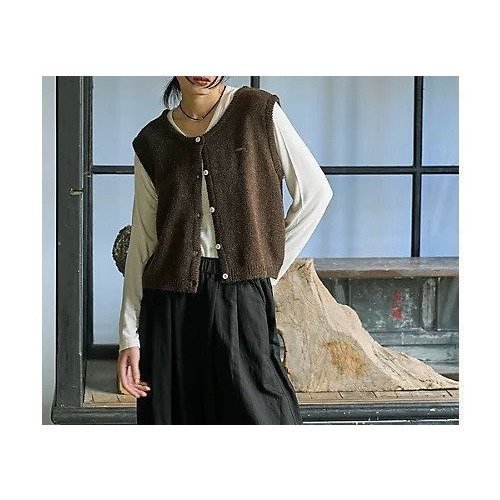 【マージュール/marjour】のWOOL BLEND TEE インテリア・キッズ・メンズ・レディースファッション・服の通販 founy(ファウニー) https://founy.com/ ファッション Fashion レディースファッション Fashion for Women とろみ Fluid, Flowy Fabric カットソー Cut and Sewn Top サロペット Overalls, Salopette シンプル Simple, Minimal ストレッチ Stretch, Stretchy Fabric ベスト Vest, Waistcoat 秋 Autumn |ID: prp329100004960648 ipo3291000000037219530