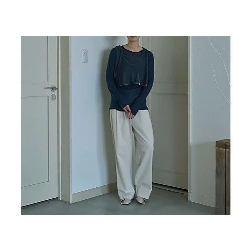 【マージュール/marjour】のVELOUR BUSTIER SET SHEER TEE 人気、トレンドファッション・服の通販 founy(ファニー) 　ファッション　Fashion　レディースファッション　Fashion for Women　トップス・カットソー　Cut & Sew Tops　ベロアトップス　Velour Tops / Velvet-Look Items　ビスチェ　Bustiers & Corset Tops / Layered Bustier Style　インナー　Innerwear　カットソー　Cut and Sewn Top　サロペット　Overalls, Salopette　シアー　Sheer, See-Through　ジャケット　Jacket, Outerwear　ストレッチ　Stretch, Stretchy Fabric　とろみ　Fluid, Flowy Fabric　なめらか　Smooth, Silky Texture　ベロア　Velour, Soft Velvet　半袖　Short Sleeve, Half Sleeve　other-3|ID: prp329100004960665 ipo3291000000037219652