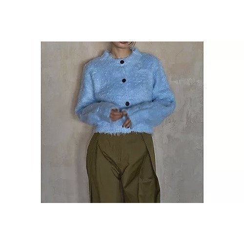 【マージュール/marjour】のBUTTON SHAGGY CARDIGAN インテリア・キッズ・メンズ・レディースファッション・服の通販 founy(ファウニー) https://founy.com/ ファッション Fashion レディースファッション Fashion for Women トップス・カットソー Cut & Sew Tops カーディガン・羽織り Layered Style Cardigans おすすめ Recommended / Our Picks カーディガン Cardigan, Knitwear キャミソール Camisole, Spaghetti Strap Top ストレッチ Stretch, Stretchy Fabric 冬 Winter / This Winter |ID: prp329100004960773 ipo3291000000037220175