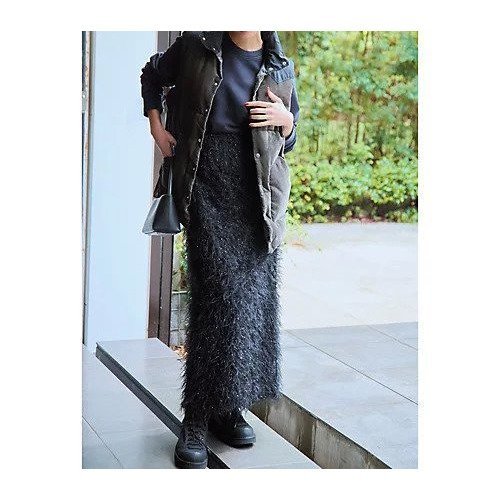 【マディソンブルー/MADISONBLUE】のダウンベスト 人気、トレンドファッション・服の通販 founy(ファニー) 　ファッション　Fashion　レディースファッション　Fashion for Women　アウター　Coat / Outerwear Collection　トップス・カットソー　Cut & Sew Tops　ベスト&ジレ / 重ね着スタイル　Vests & Gilets　ダウン　Down, Puffer　テクスチャー　Texture, Textured Fabric　フォーマル　Formal, Dressy　ベスト　Vest, Waistcoat　ベルベット　Velvet, Velvety　エレガント 上品　Elegant　人気　Popular, Best Seller　other-3|ID: prp329100004960836 ipo3291000000037220484