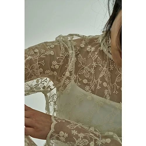 【マージュール/marjour】のEMBROIDERY LACE TOPS インテリア・キッズ・メンズ・レディースファッション・服の通販 founy(ファウニー) https://founy.com/ ファッション Fashion レディースファッション Fashion for Women トップス・カットソー Cut & Sew Tops インナー Innerwear ジャケット Jacket, Outerwear スウェット / スエット Sweatshirt, Sweatwear ストレッチ Stretch, Stretchy Fabric センター Center, Center Line チュール Tulip, Tulip Motif デニム Denim, Jeans Material ボタニカル Botanical, Floral Pattern ポケット Pocket, Pocket Detail レース Lace, Lace Fabric セレモニー Ceremony |ID: prp329100004960848 ipo3291000000037220535