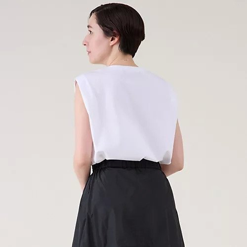 【マルティニーク/martinique】の《定番》ポンチノースリプルオーバー 人気、トレンドファッション・服の通販 founy(ファニー) 　ファッション　Fashion　レディースファッション　Fashion for Women　トップス・カットソー　Cut & Sew Tops　カジュアルプルオーバー・ニットトップス　Pullovers & Knit Tops / Casual Pullovers　おすすめ　Recommended / Our Picks　シルケット　Silket, Silky Cotton　ストレート　Straight, Straight Cut　スリット　Slit, Slit Detail　ノースリーブ　Sleeveless, No-Sleeve　ボトム　Bottoms, Lower Wear　定番　Standard, Basic Item　other-2|ID: prp329100004960860 ipo3291000000037220582