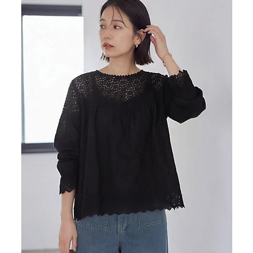 【スタイルデリ/STYLE DELI】の上部がレースのギャザーブラウス インテリア・キッズ・メンズ・レディースファッション・服の通販 founy(ファニー) 　ファッション　Fashion　レディースファッション　Fashion for Women　トップス・カットソー　Cut & Sew Tops　シャツ・ブラウス・オフィスカジュアル　Elegant Blouses & Button-Ups　イエロー　Yellow　インナー　Innerwear　キャミソール　Camisole, Spaghetti Strap Top　ギャザー　Gathered, Ruffled　サロペット　Overalls, Salopette　スカラップ　Scallop, Scalloped Edge　ストレート　Straight, Straight Cut　スリット　Slit, Slit Detail　タンク　Tank Top, Sleeveless Top　デコルテ　Décolleté, Neckline　定番　Standard, Basic Item　長袖　Long Sleeve, Full Sleeve　防寒　Cold Protection, Winter-Ready　ラウンド　Round, Round Neck　レース　Lace, Lace Fabric　夏　Summer　ブラック|ID: prp329100004961186 ipo3291000000037222223