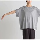 【ドレスハーセルフ/DRESS HERSELF】の【洗える】シルク/ワイドTシャツ 人気、トレンドファッション・服の通販 founy(ファニー) ファッション Fashion レディースファッション Fashion for Women トップス・カットソー Cut & Sew Tops シャツ・ブラウス・オフィスカジュアル Elegant Blouses & Button-Ups ロングTシャツ・Tシャツ Longline T-Shirts & Tees なめらか Smooth, Silky Texture カットソー Cut and Sewn Top シルク Silk, 100% Silk バランス Balance, Style Balance ボックス Boxy, Box Shape ワイド Wide, Wide Fit 洗える Machine Washable thumbnail ライトグレー|ID: prp329100004961749 ipo3291000000037225115