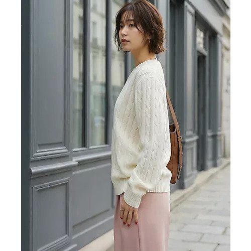 【スタイルデリ/STYLE DELI】のストレートケーブルVネックニットトップス 人気、トレンドファッション・服の通販 founy(ファニー) 　ファッション　Fashion　レディースファッション　Fashion for Women　トップス・カットソー　Cut & Sew Tops　ニット　Knit Tops & Sweaters　Vネックトップス　V-Neck Tops / V-Cut Neckline Shirts　イエロー　Yellow　春　Spring　シンプル　Simple, Minimal　スタイリッシュ　Stylish, Fashionable　ストレート　Straight, Straight Cut　スリット　Slit, Slit Detail　長袖　Long Sleeve, Full Sleeve　バランス　Balance, Style Balance　ブラウジング　Blouson Silhouette, Cinched Waist　ロング　Long, Long-Length　おすすめ　Recommended / Our Picks　夏　Summer　other-3|ID: prp329100004961822 ipo3291000000037225476
