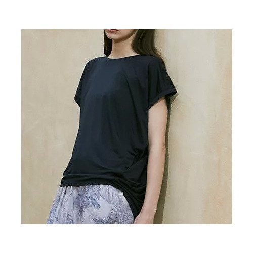 【ジュリエ/Julier】のマイクロ天竺ドレープトップス 人気、トレンドファッション・服の通販 founy(ファニー) 　ファッション　Fashion　レディースファッション　Fashion for Women　トップス・カットソー　Cut & Sew Tops　コレクション　Collection, Seasonal Line　シンプル　Simple, Minimal　ドレープ　Drape, Draping Fabric　半袖　Short Sleeve, Half Sleeve　無地　Plain, Solid Color　ヨガ　Yoga, Yoga Wear　ランニング　Running, Running Wear, Activewear, Jogging　リラックス　Relax, Relaxed Fit　other-2|ID: prp329100004961872 ipo3291000000037225774