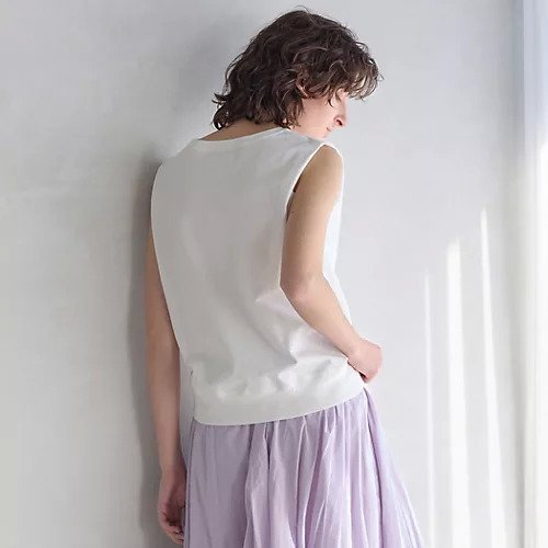 【マルティニーク/martinique】のライトスウェットノースリーブ 人気、トレンドファッション・服の通販 founy(ファニー) 　ファッション　Fashion　レディースファッション　Fashion for Women　トップス・カットソー　Cut & Sew Tops　キャミソール&ノースリーブ　Camisoles & Sleeveless Tops　レディースパーカー・カジュアルフーディー　Casual Hoodies & Sweatshirts　スウェット・クルーネックトップス　Sweatshirts & Crewnecks / Relaxed Fit Sweat Tops　おすすめ　Recommended / Our Picks　シンプル　Simple, Minimal　スウェット / スエット　Sweatshirt, Sweatwear　ブラウジング　Blouson Silhouette, Cinched Waist　夏　Summer　other-3|ID: prp329100004961969 ipo3291000000037226395