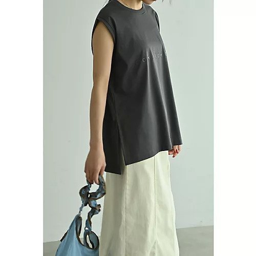 【マージュール/marjour】の3D Logo French Sleeve Tee 人気、トレンドファッション・服の通販 founy(ファニー) 　ファッション　Fashion　レディースファッション　Fashion for Women　トップス・カットソー　Cut & Sew Tops　カットソー　Cut and Sewn Top　ストレッチ　Stretch, Stretchy Fabric　フロント　Front, Front Design　プリント　Print, Printed Pattern　ポケット　Pocket, Pocket Detail　 other-1|ID: prp329100004961980 ipo3291000000037226436