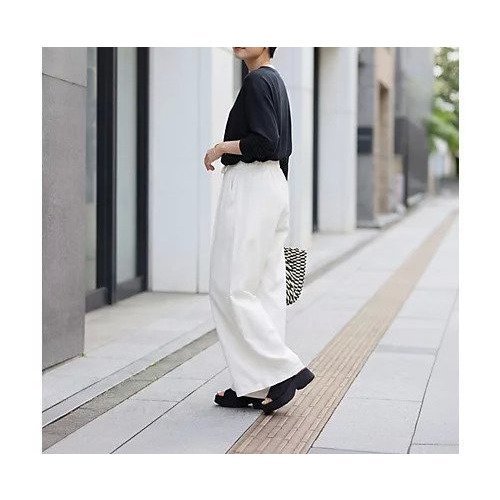 【スタイルデリ/STYLE DELI】のとろみ落ち感ニット編みカットトップス 人気、トレンドファッション・服の通販 founy(ファニー) 　ファッション　Fashion　レディースファッション　Fashion for Women　トップス・カットソー　Cut & Sew Tops　ニット　Knit Tops & Sweaters　インナー　Innerwear　カットソー　Cut and Sewn Top　シアー　Sheer, See-Through　シンプル　Simple, Minimal　ストレート　Straight, Straight Cut　スリット　Slit, Slit Detail　とろみ　Fluid, Flowy Fabric　定番　Standard, Basic Item　長袖　Long Sleeve, Full Sleeve　フォルム　Silhouette, Form　夏　Summer　旅行　Travel　other-3|ID: prp329100004961987 ipo3291000000037226479